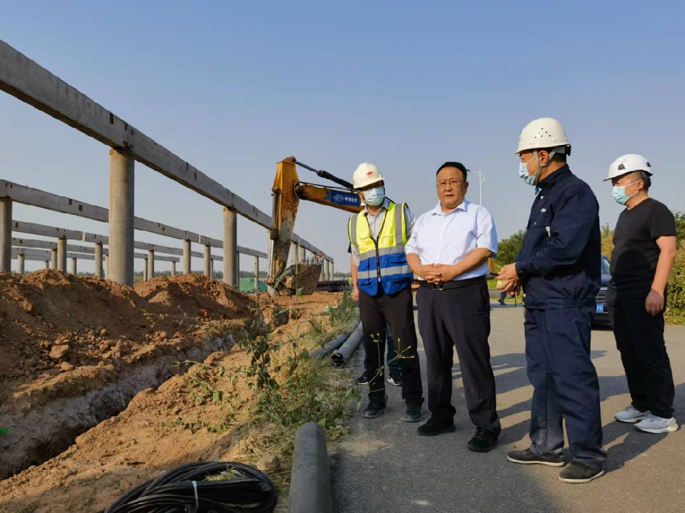 张海红赴鲲乐湾国际旅游度假区—“光热+”项目督导检查安全生产工作