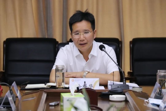 副市长徐科华到建投集团调研指导工作